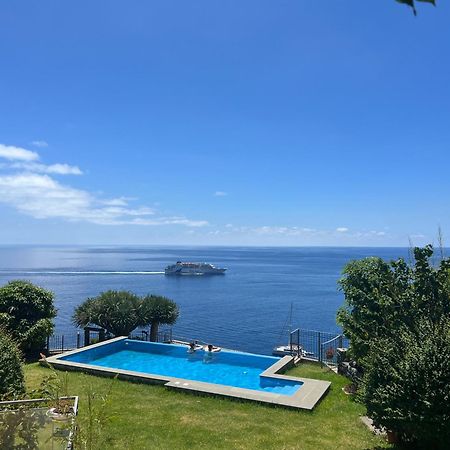 Irlandas Villa Funchal Seaside Villas ภายนอก รูปภาพ
