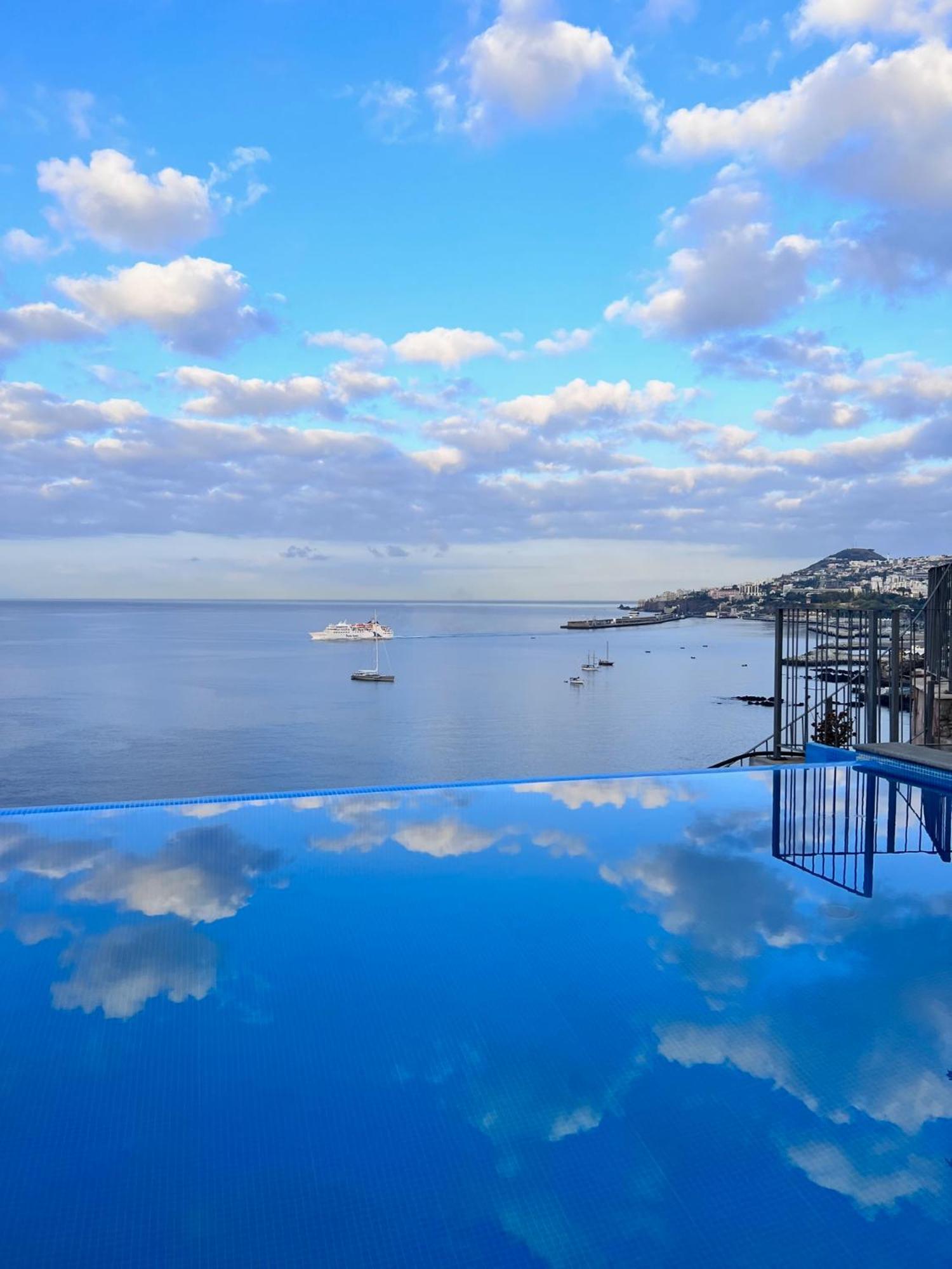 Irlandas Villa Funchal Seaside Villas ภายนอก รูปภาพ