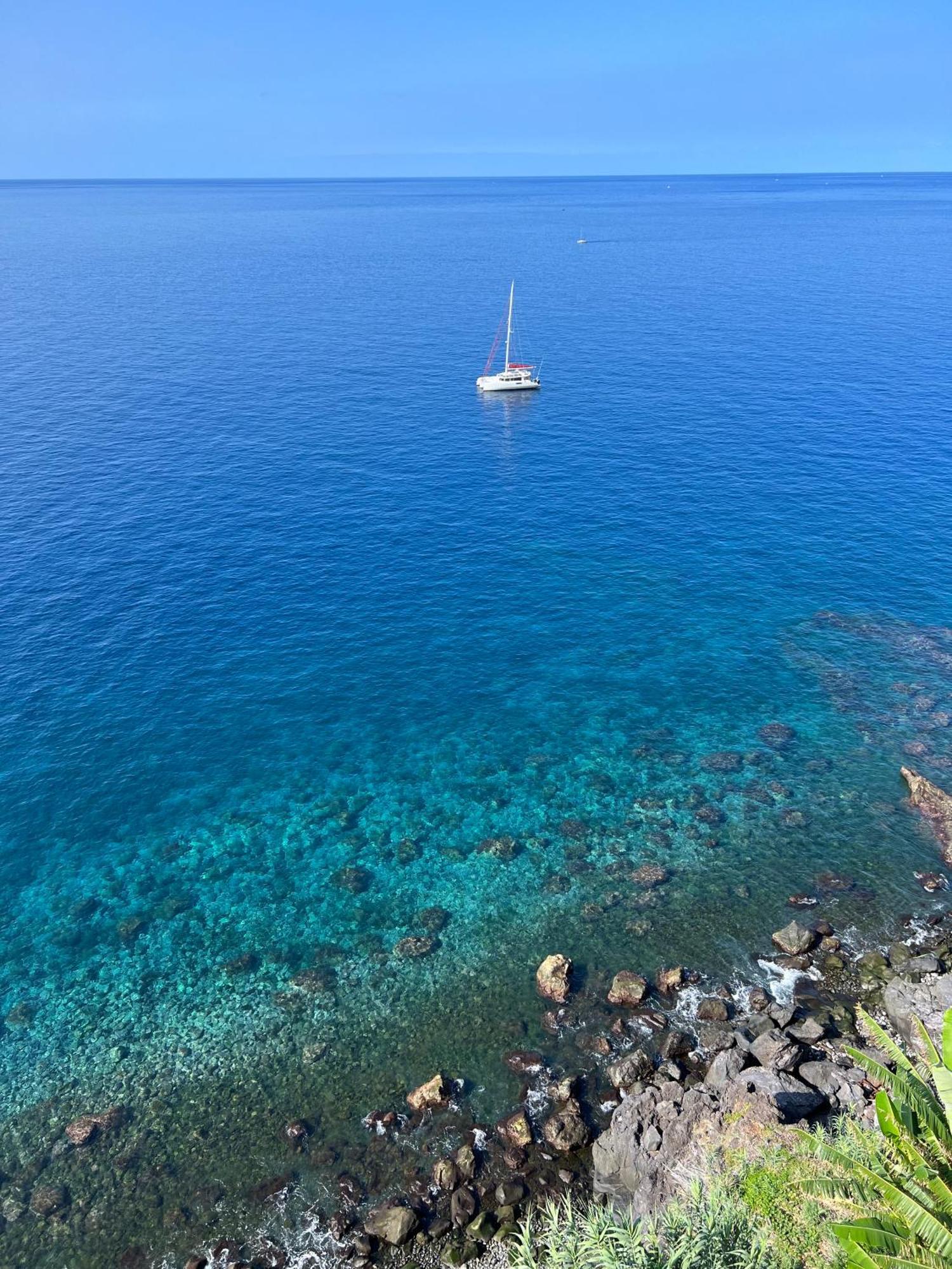 Irlandas Villa Funchal Seaside Villas ภายนอก รูปภาพ