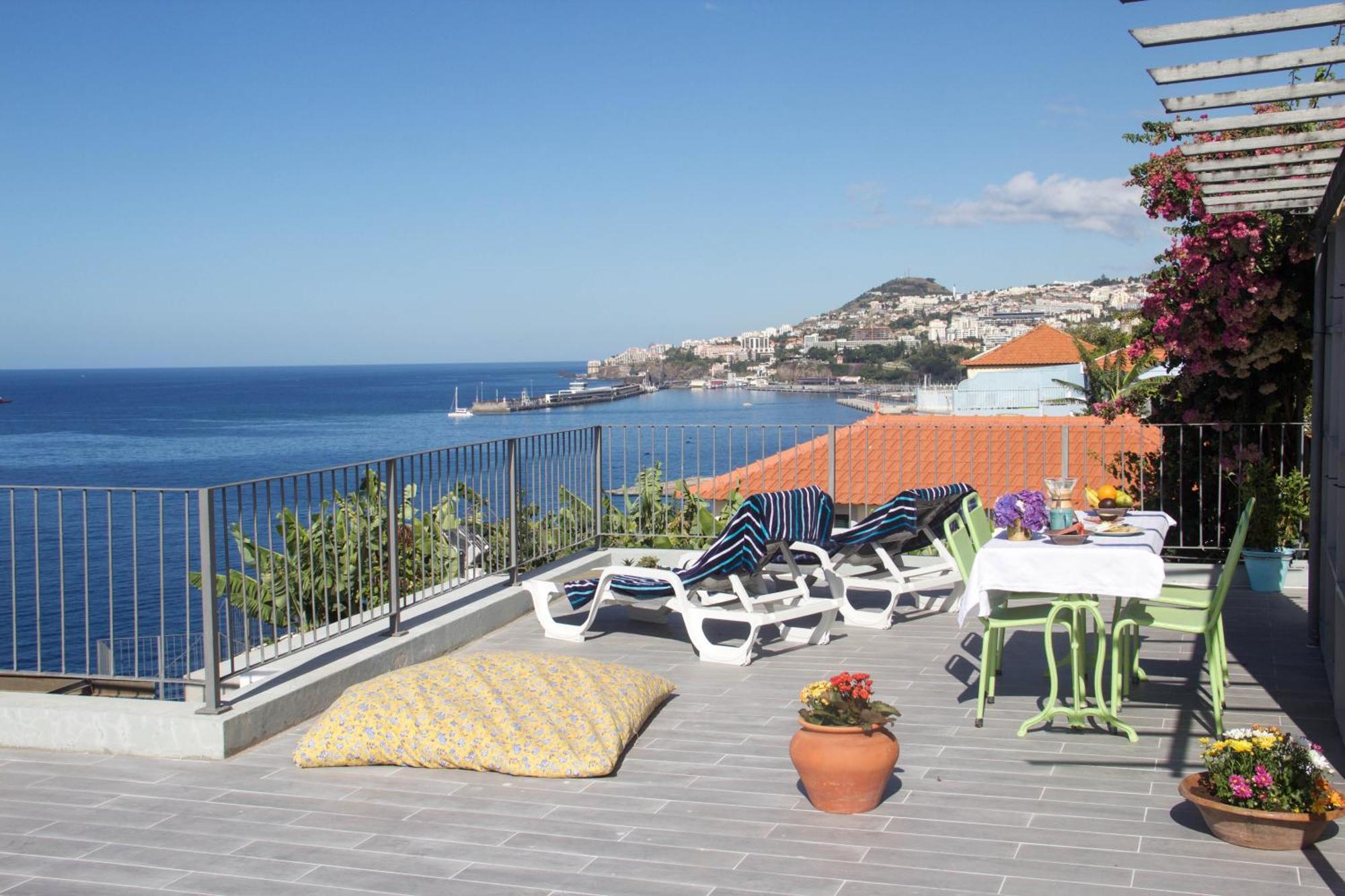 Irlandas Villa Funchal Seaside Villas ภายนอก รูปภาพ