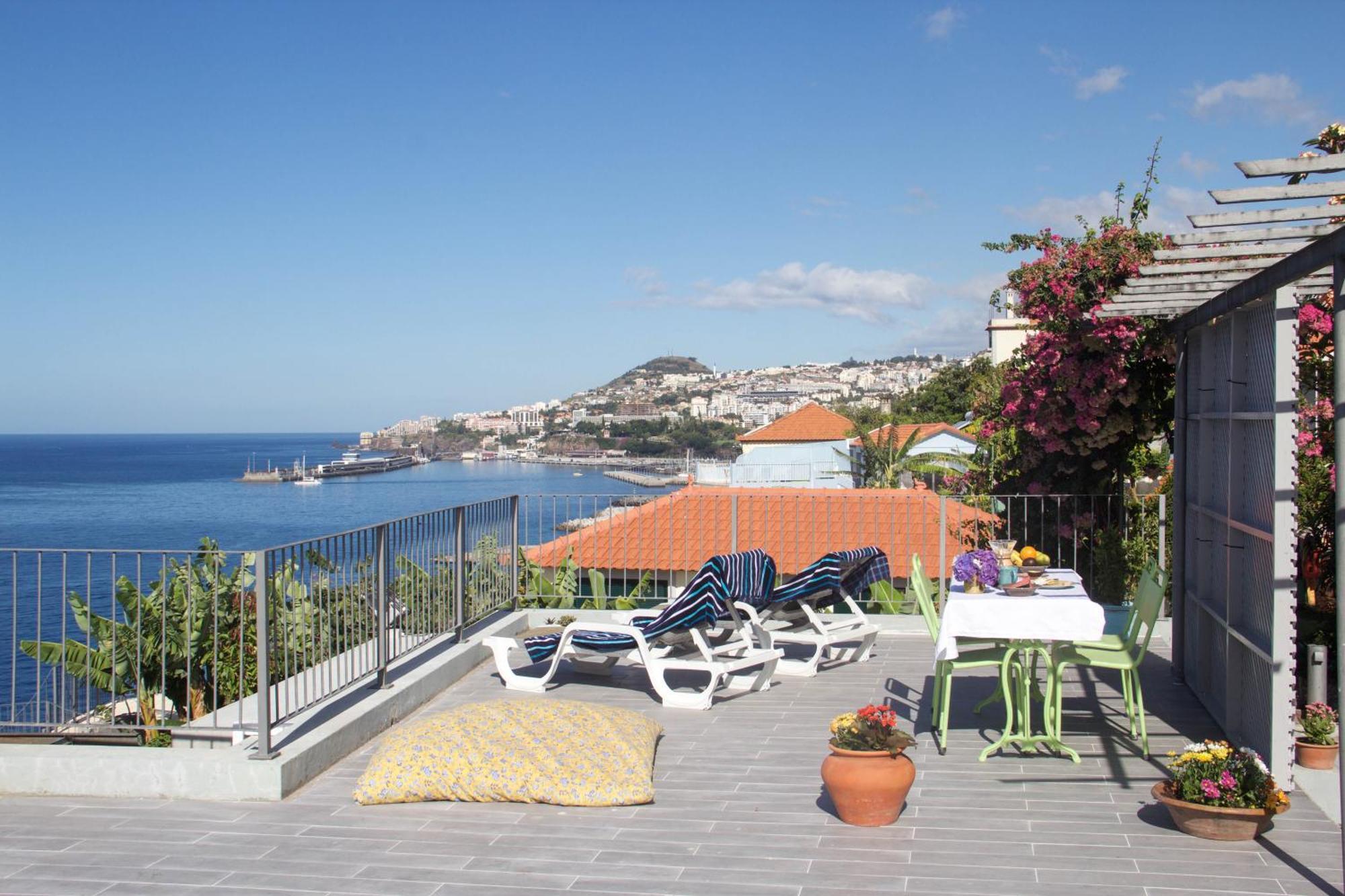 Irlandas Villa Funchal Seaside Villas ภายนอก รูปภาพ